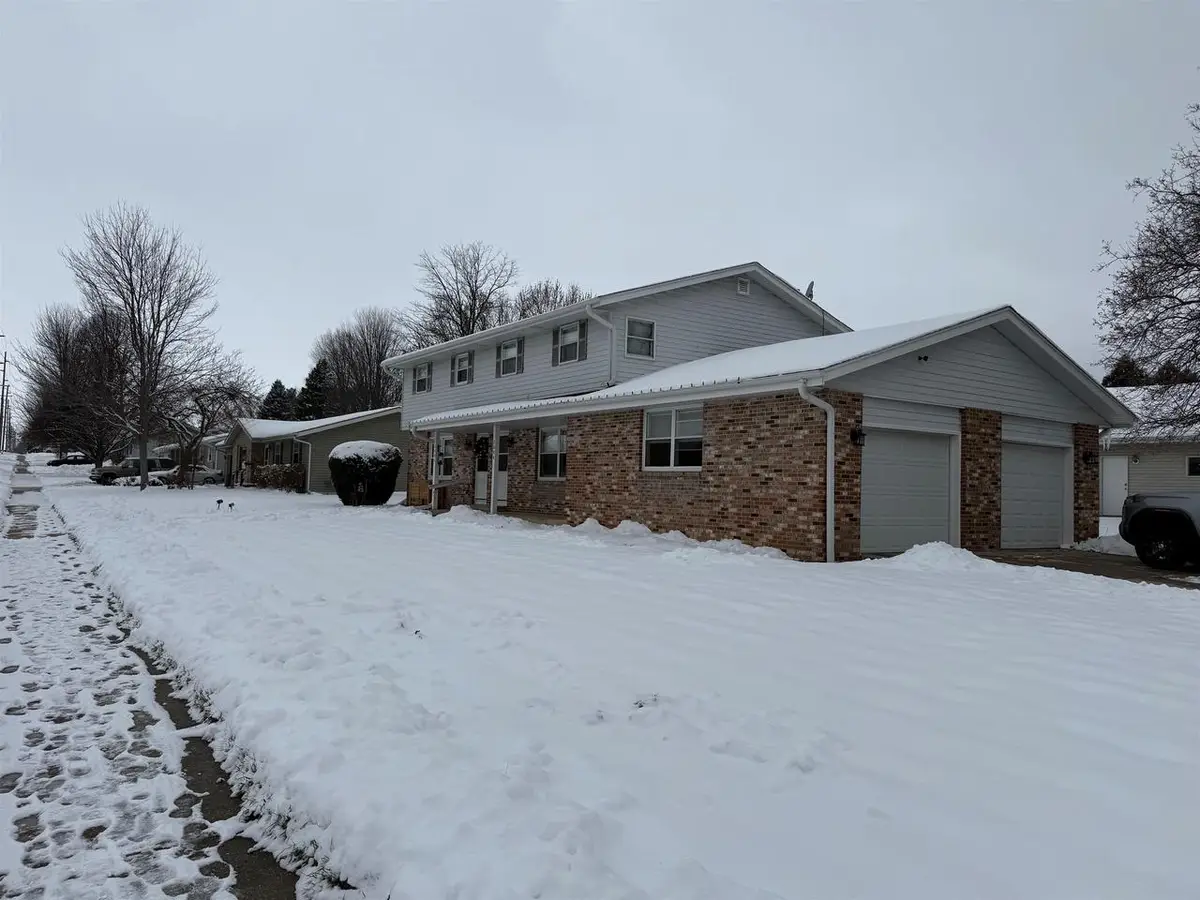 2804-2806 Mineral Point Avenue, Janesville, WI 53548 - Image #1