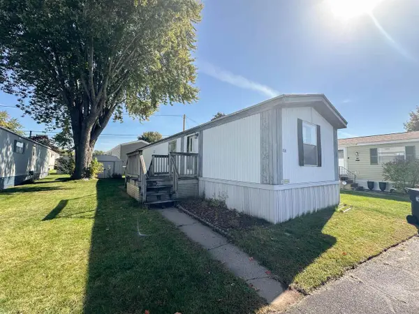 1025 S Oak Avenue #C 8, Onalaska, WI 54650