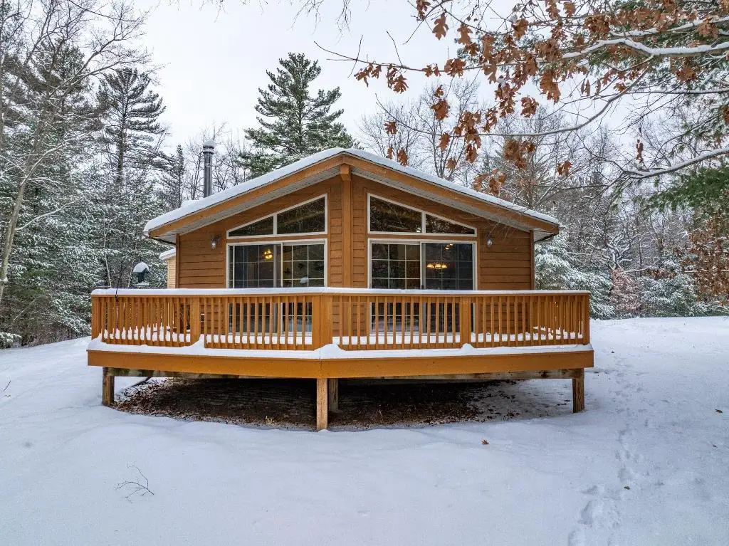 W6017 Howe Lane, New Lisbon, WI 53950 - Image #1