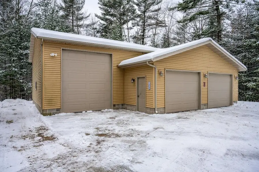 W6017 Howe Lane, New Lisbon, WI 53950 - Image #3