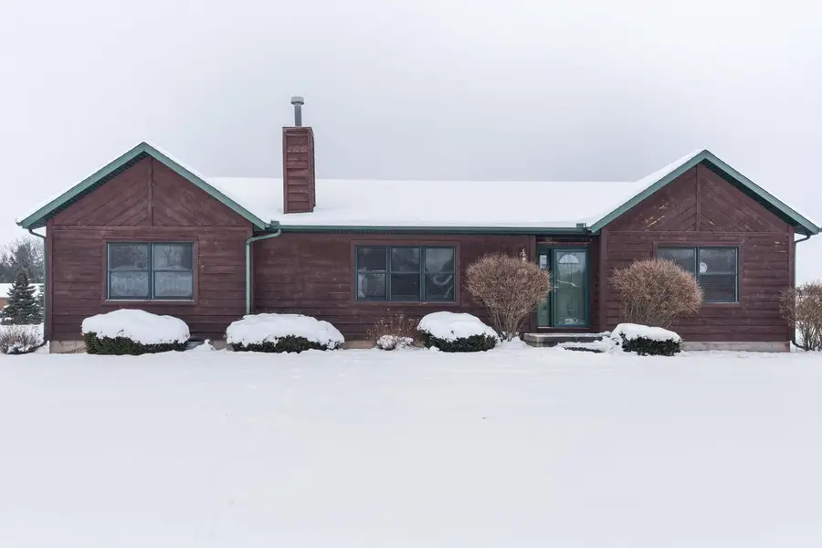 266 Oakbrook Drive, Wisconsin Dells, WI 53965 - Image #2