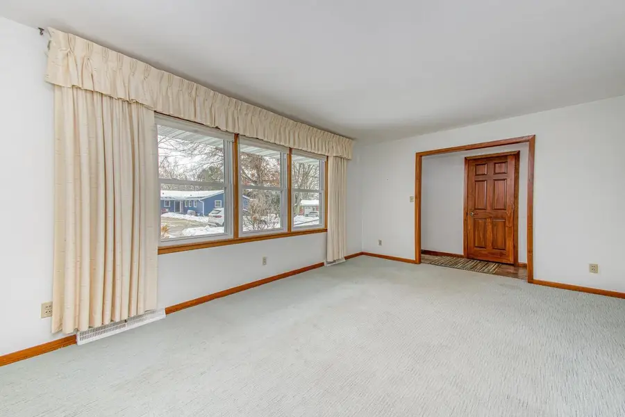 1200 Westhill Avenue, Platteville, WI 53818 - Image #3