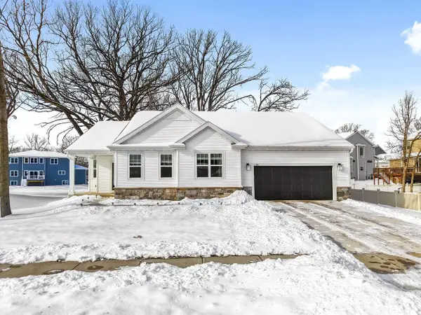 1182 O'Keeffe Avenue, Sun Prairie, WI 53590