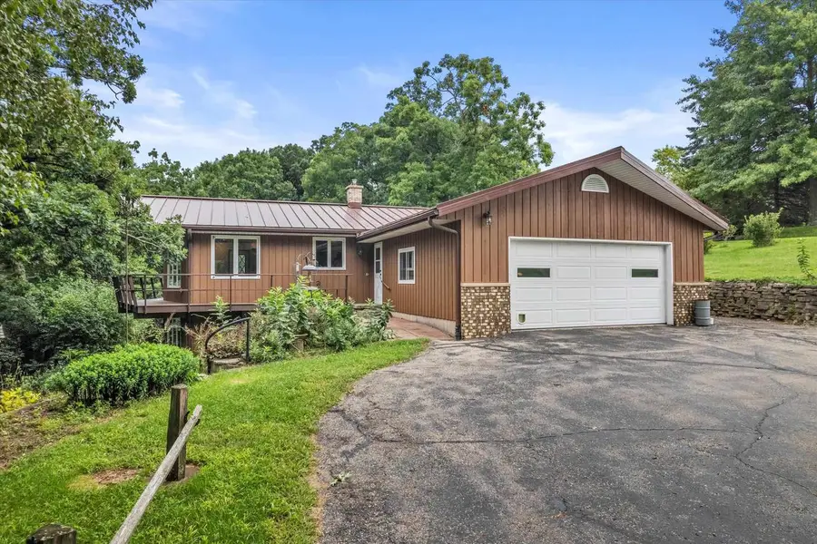 88 E Waterloo Road, Waterloo, WI 53594 - Image #3