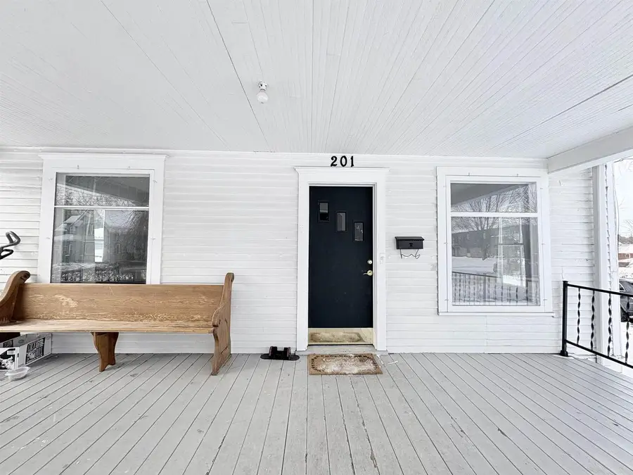 201 N Grove Street, Reedsburg, WI 53959 - Image #2