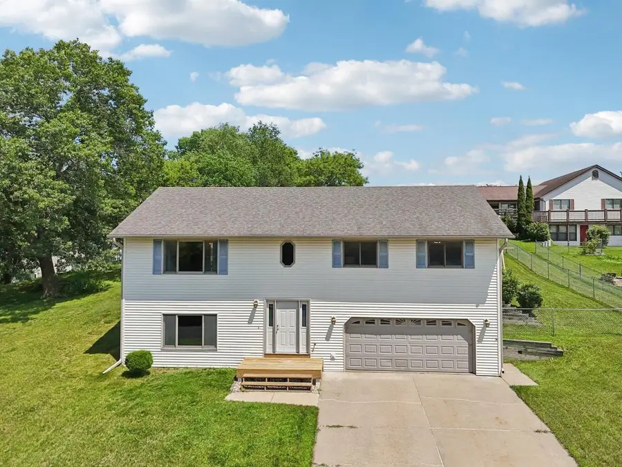 1922 Amanda Drive, Reedsburg, WI 53959 - Image #3
