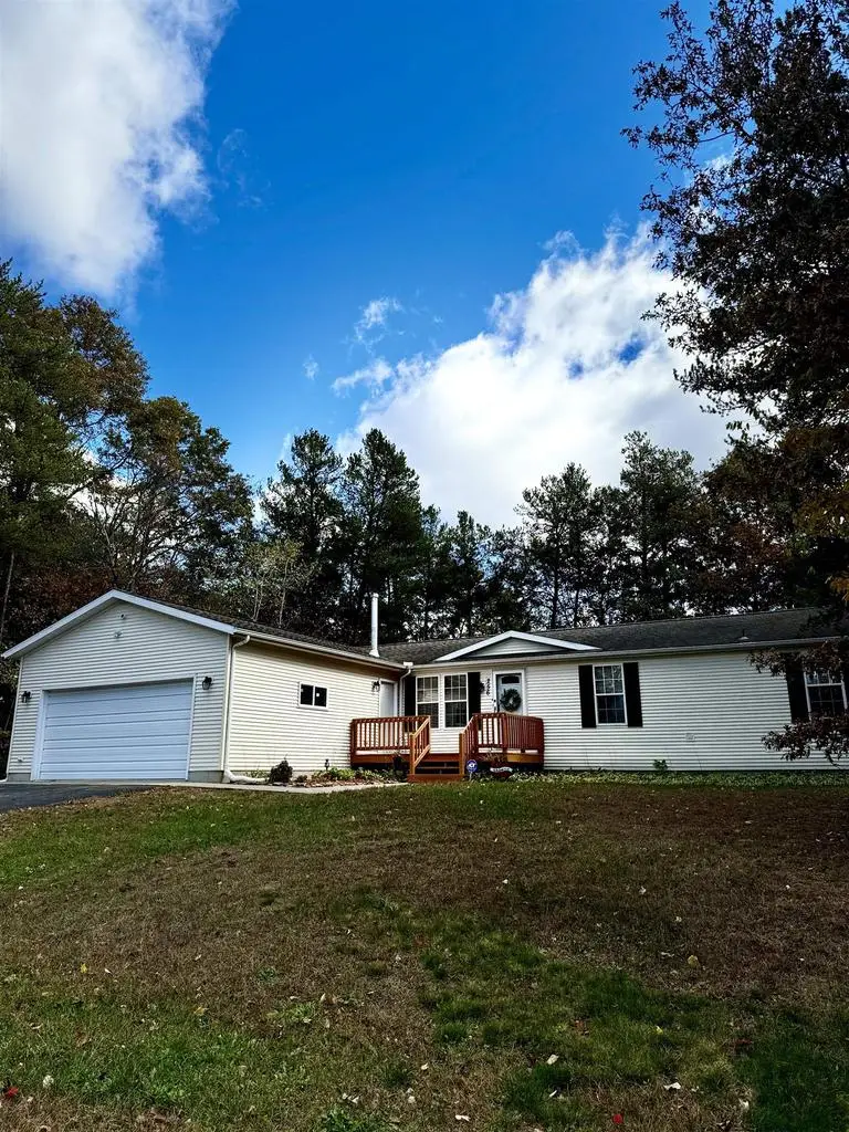 256 Dogwood Lane, Wisconsin Dells, WI 53965 - Image #1