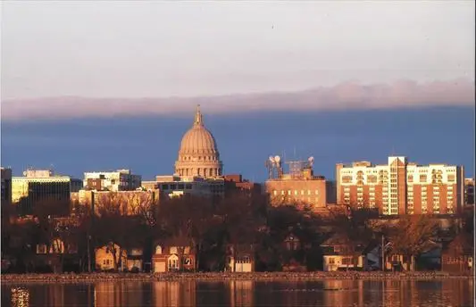 135 S Brittingham Place, Madison, WI 53715 - Image #2