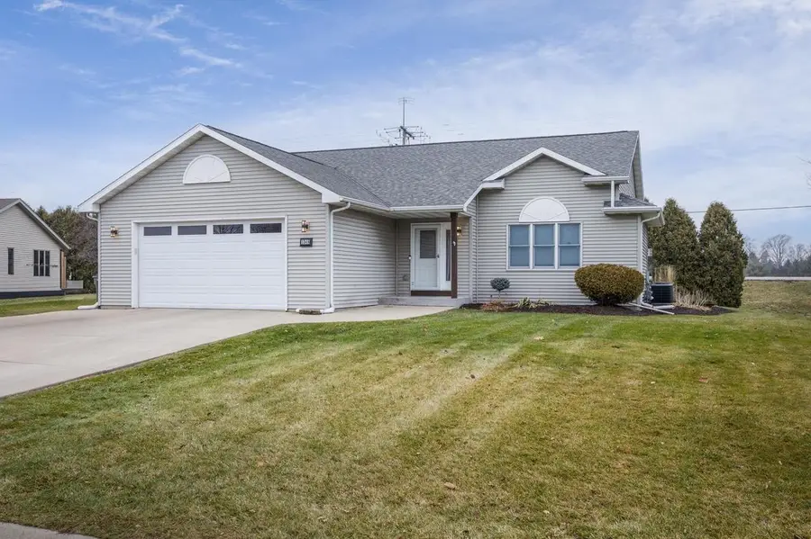 1348 Windsor Circle, Watertown, WI 53098 - Image #2
