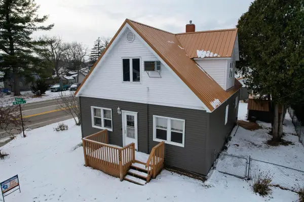 320 Wisconsin Avenue, Boscobel, WI 53805