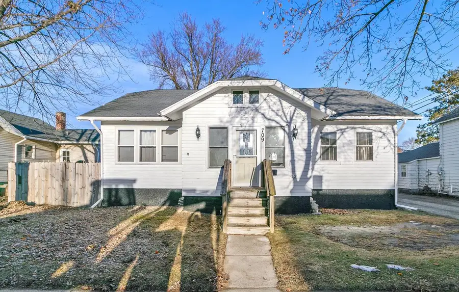 709 DeWitt Street, Portage, WI 53901 - Image #2
