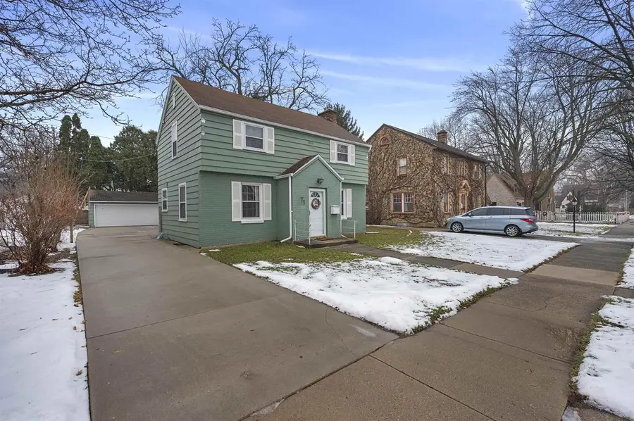 71 S Blackhawk Street, Janesville, WI 53545 - Image #2
