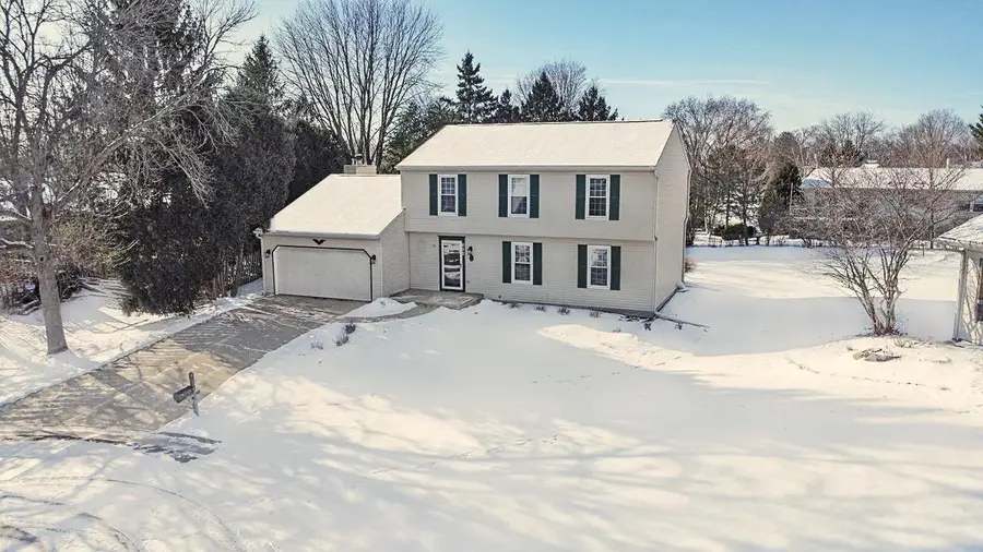 652 Birch Court, Verona, WI 53593 - Image #2