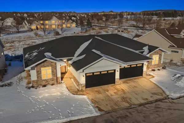 16 Prince Way, Fitchburg, WI 53711