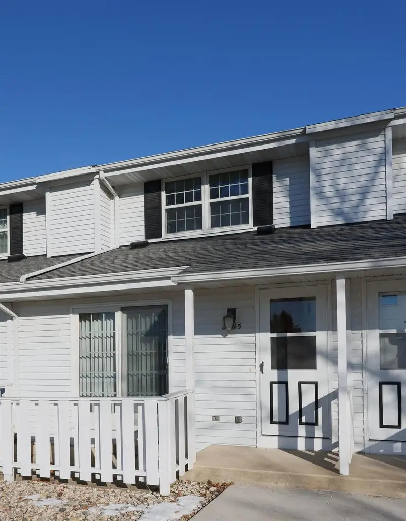 2545 N Lexington Drive, Janesville, WI 53545 - Image #1