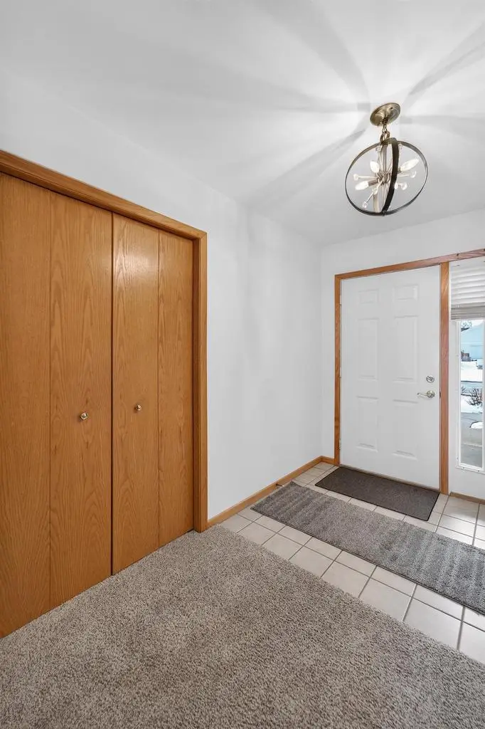 7214 Saukdale Drive, Madison, WI 53717 - Image #2