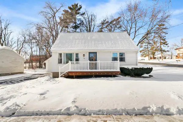 321 W Mulberry Street, Baraboo, WI 53913