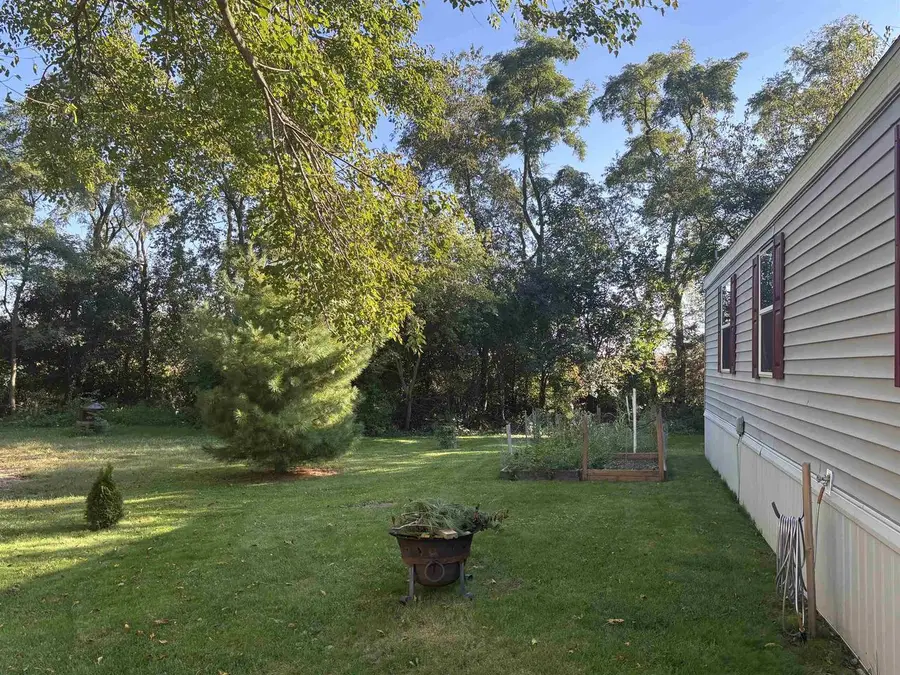 N2639 County Road Z B25 Road, Dousman, WI 53118 - Image #3