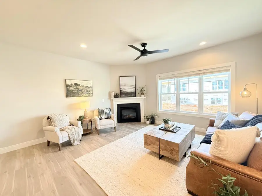 Unit 4.2 Bellflower Drive, Deforest, WI 53532 - Image #2