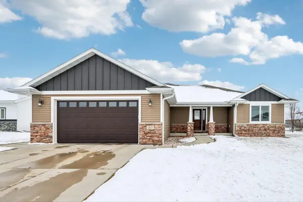 2021 Goldfinch Lane, Sauk City, WI 53583