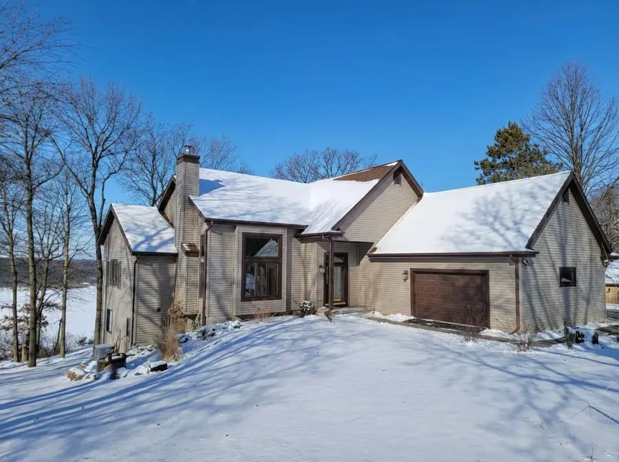W10725 Wildwood Way, Poynette, WI 53955 - #2