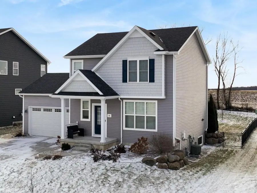 859 Shadowwood Trail, Sun Prairie, WI 53590 - Image #2