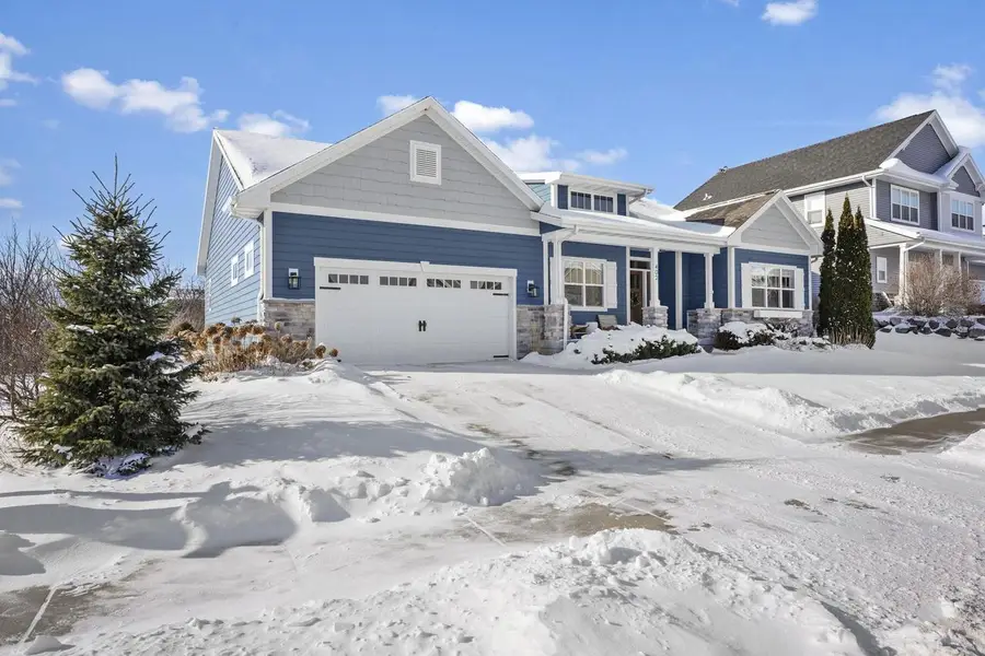 402 Burnt Sienna Drive, Middleton, WI 53562 - Image #2
