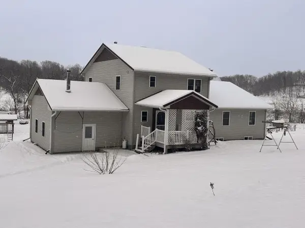 S6720 Eli Valley Road, Loganville, WI 53943