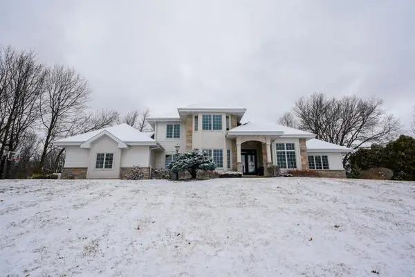 7484 Summit Ridge Road, Middleton, WI 53562
