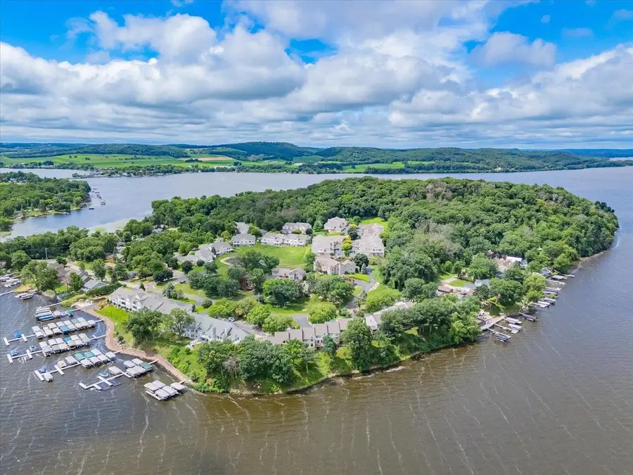 W11558 Island View Court, Lodi, WI 53555 - #2