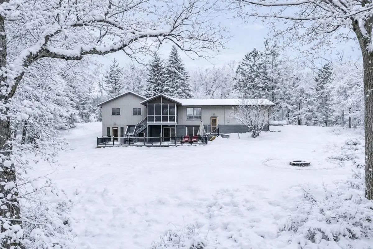 N5630 Thunderbird Road, Portage, WI 53901 - #1