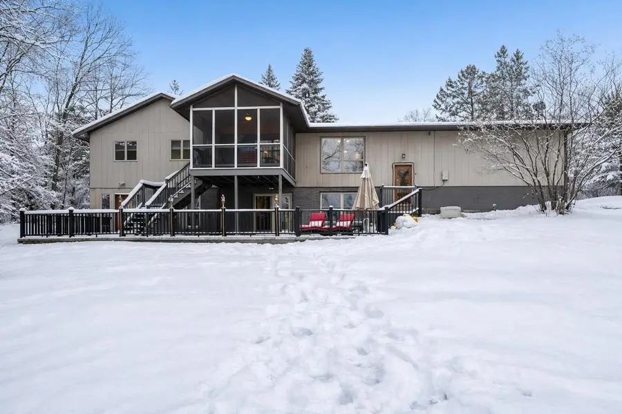 N5630 Thunderbird Road, Portage, WI 53901 - #3