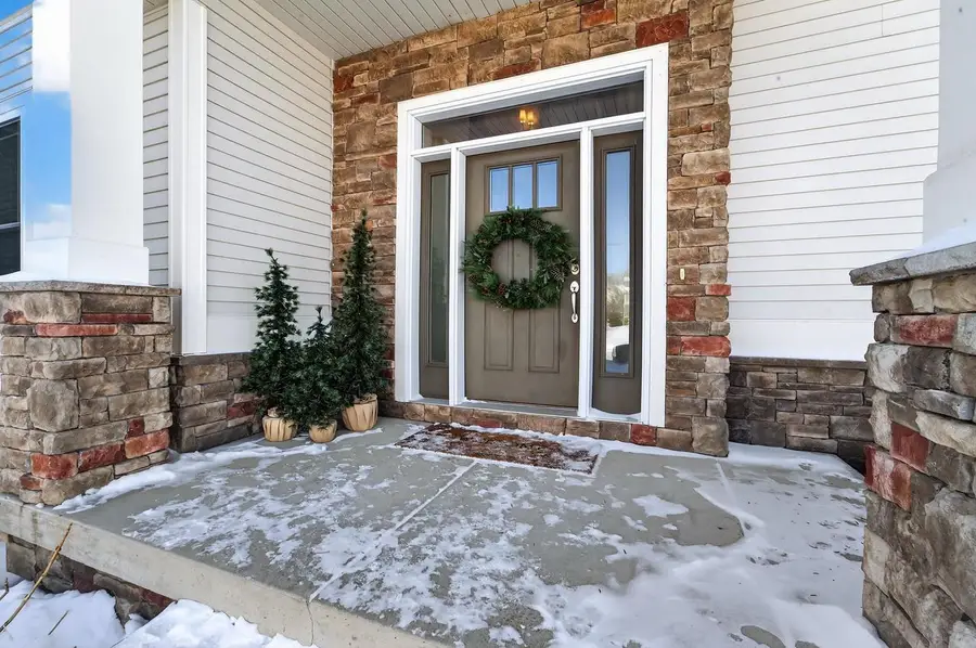 2014 Cardinal Way, Waunakee, WI 53597 - Image #2