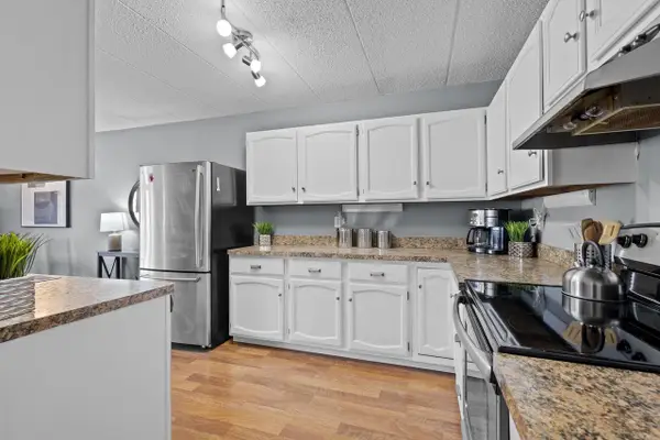 10 MAPLE WOOD Lane #3, Madison, WI 53704