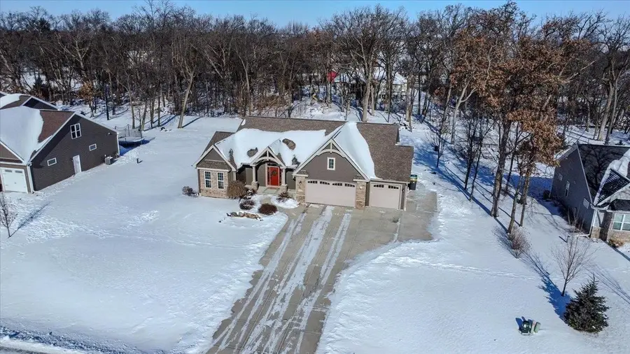 3016 Midnight Sun Drive, Sun Prairie, WI 53590 - Image #2
