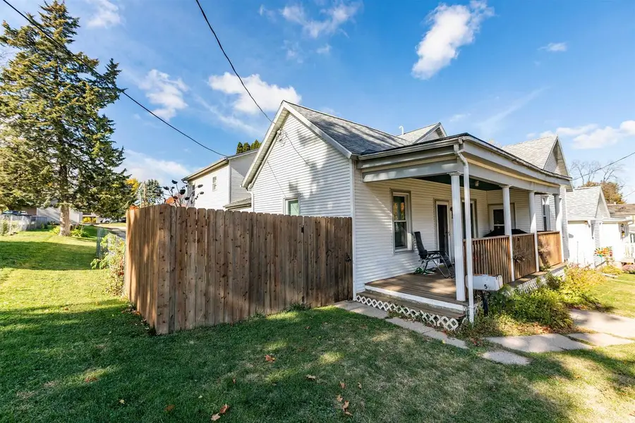 510 S Iowa Street, Dodgeville, WI 53533 - #3