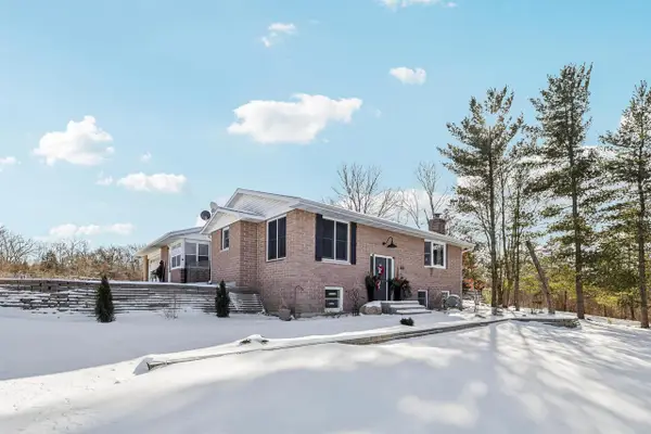 N6726 Blackhawk Road, Portage, WI 53901