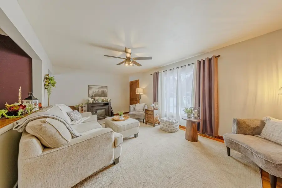 416 Colby Court, Janesville, WI 53546 - Image #3