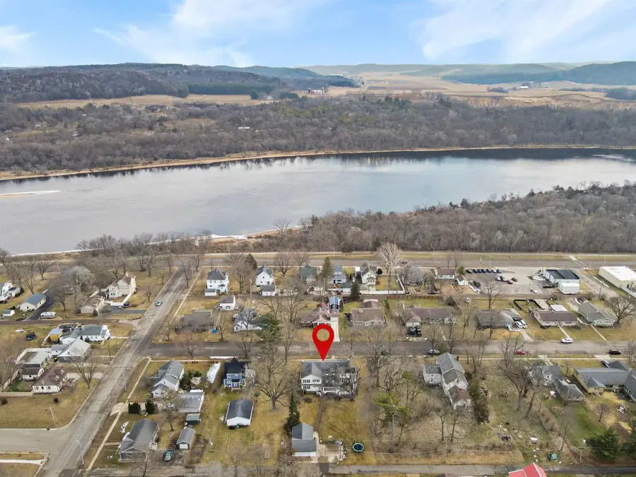 155 Prairie Avenue, Prairie Du Sac, WI 53578 - #3
