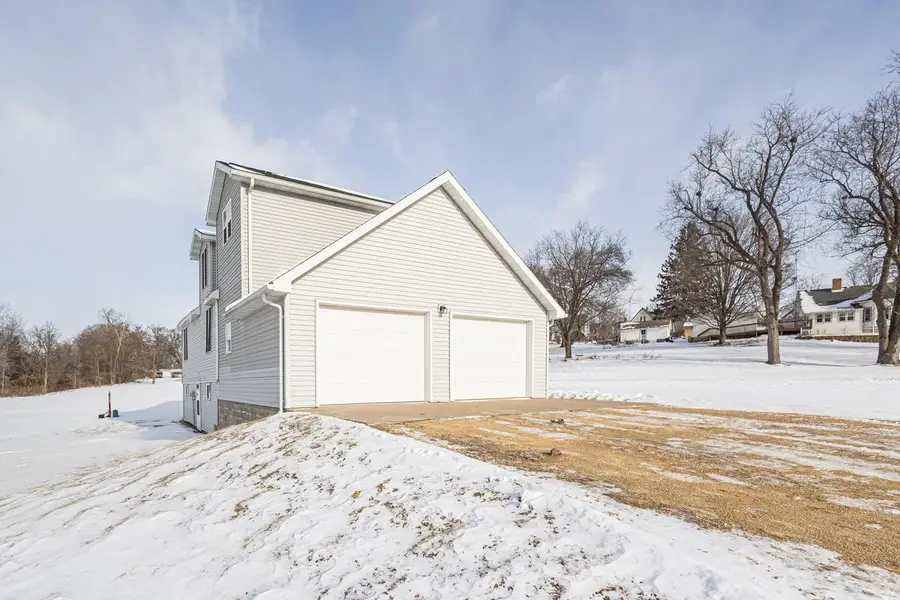 225 3rd Street, Benton, WI 53803 - Image #3