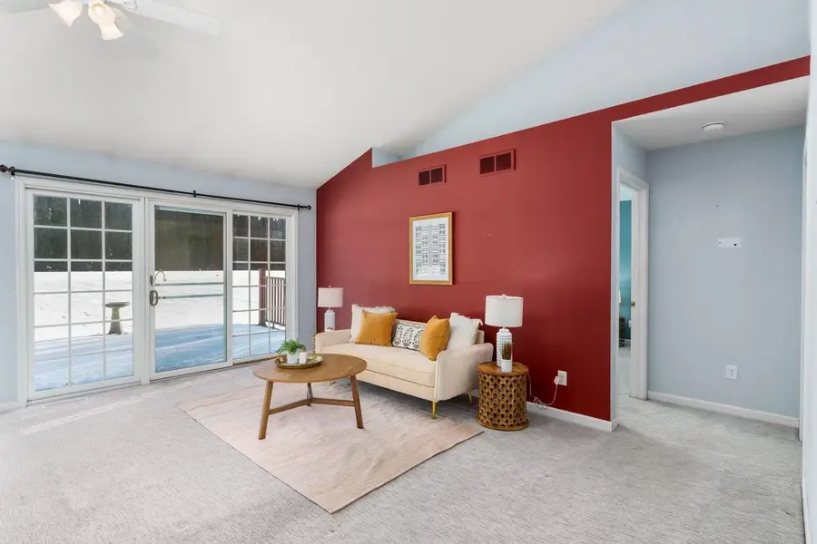 3155 Selkirk Drive, Sun Prairie, WI 53590 - #3