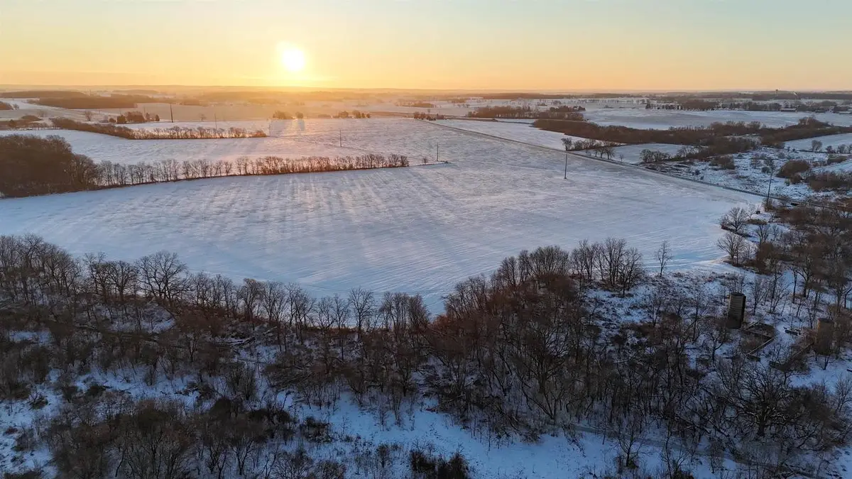 W9012 County Rd B, Sharon, WI 53585 - Image #1