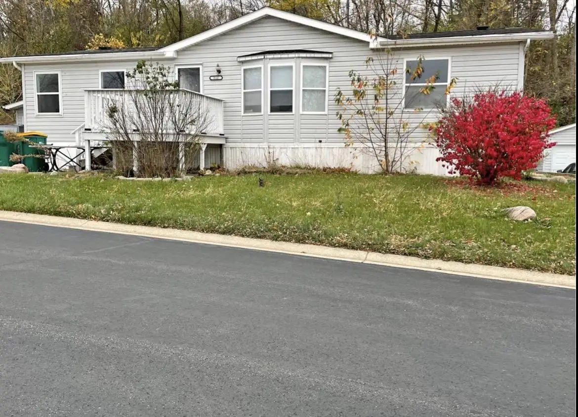 512 Opal Circle, Lannon, WI 53046 - #1