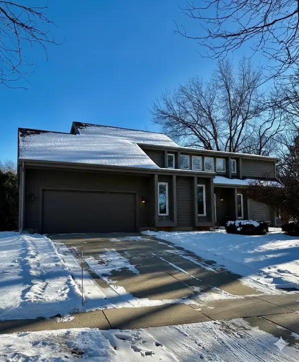 6223 Stonefield Road, Middleton, WI 53562