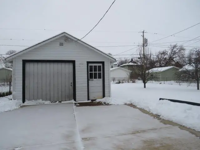 1015 Wisconsin Avenue, North Fond Du Lac, WI 54937 - Image #2