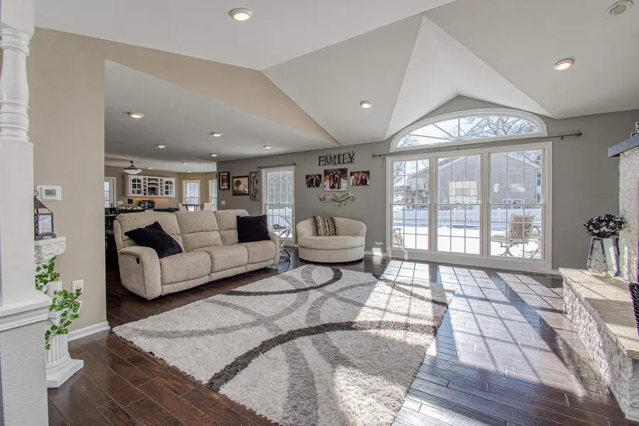 105 Ridge Avenue, Benton, WI 53803 - #2