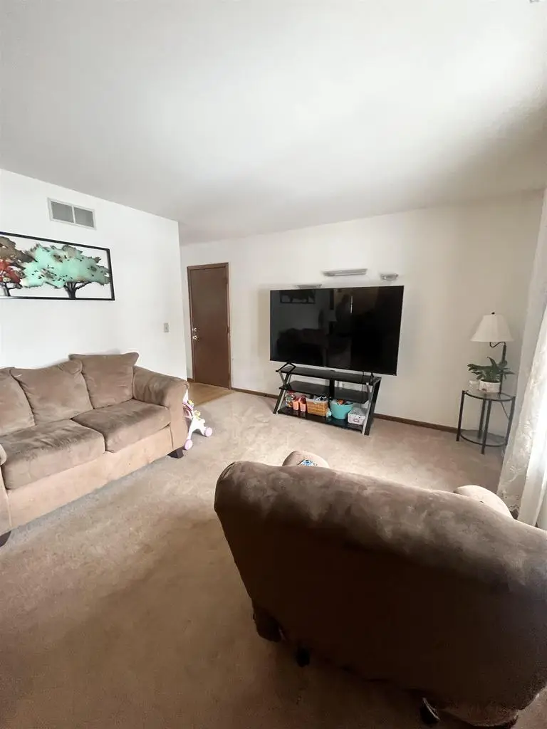 5026 Piccadilly Drive, Madison, WI 53714 - #3