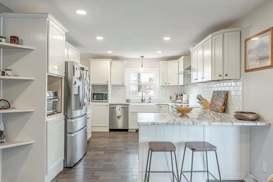 410 4th Avenue, New Glarus, WI 53574 - #3