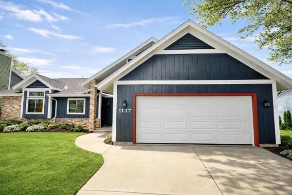 1137 Bayberry Drive, Watertown, WI 53098