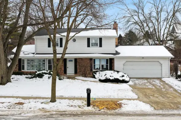 7005 Farmington Way, Madison, WI 53717